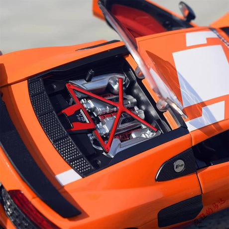 Audi 2021 R8 RWD laranja 1:24 – modelo de exposição em metal fundido