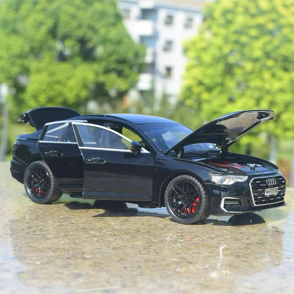 [TOY] 1:24 Audi 2023 A6 L musta pienoismalli Die-Cast