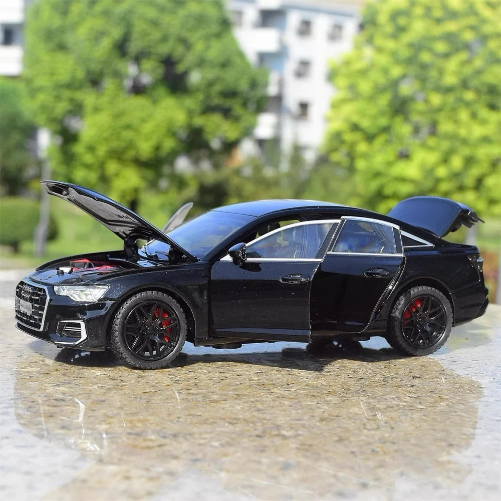 [TOY] 1:24 Audi 2023 A6 L musta pienoismalli Die-Cast