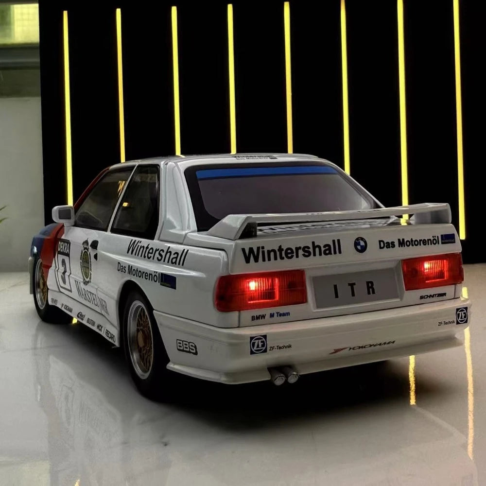 [TOY] 1:24 BMW 1988 E30 M3 #3 DTM modellino di auto Die-Cast