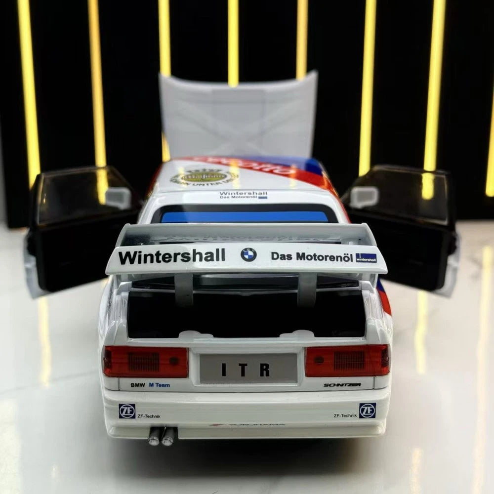 [TOY] 1:24 BMW 1988 E30 M3 #3 DTM modellino di auto Die-Cast