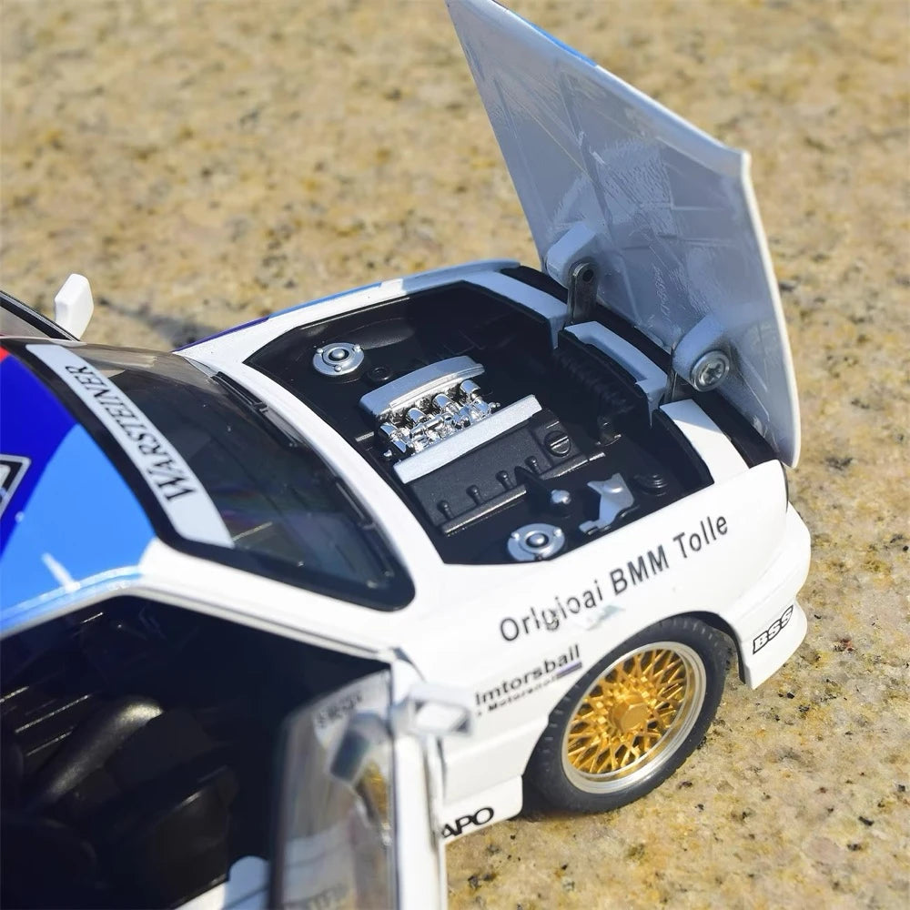 [TOY] 1:24 BMW 1988 E30 M3 #77 DTM modellino di auto Die-Cast