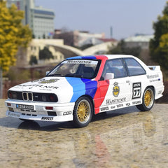 [TOY] 1:24 BMW 1988 E30 M3 #77 DTM modellino di auto Die-Cast