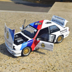 [TOY] 1:24 BMW 1988 E30 M3 #77 DTM modellino di auto Die-Cast