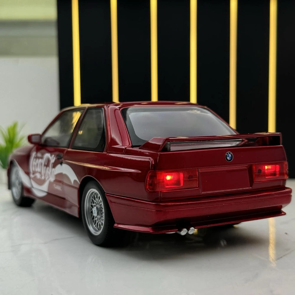 [TOY] 1:24 BMW 1988 E30 M3 Coca-Cola modellino di auto Die-Cast
