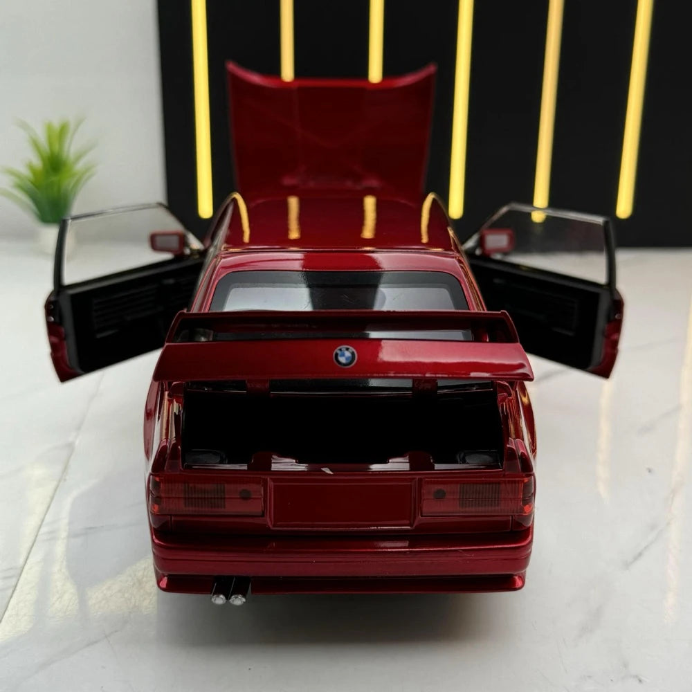 [TOY] 1:24 BMW 1988 E30 M3 Coca-Cola modellino di auto Die-Cast