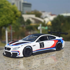 [TOY] 1:24 BMW 2005 M6 GT3 #1 Model Car Die-Cast
