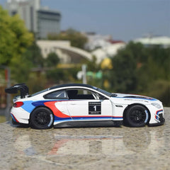 [TOY] 1:24 BMW 2005 M6 GT3 #1 Model Car Die-Cast