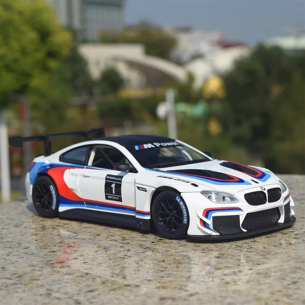 [TOY] 1:24 BMW 2005 M6 GT3 #1 Model Car Die-Cast