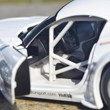 [TOY] 1:24 BMW 2010 E89 Z4 GT3 #1 modellino di auto Die-Cast