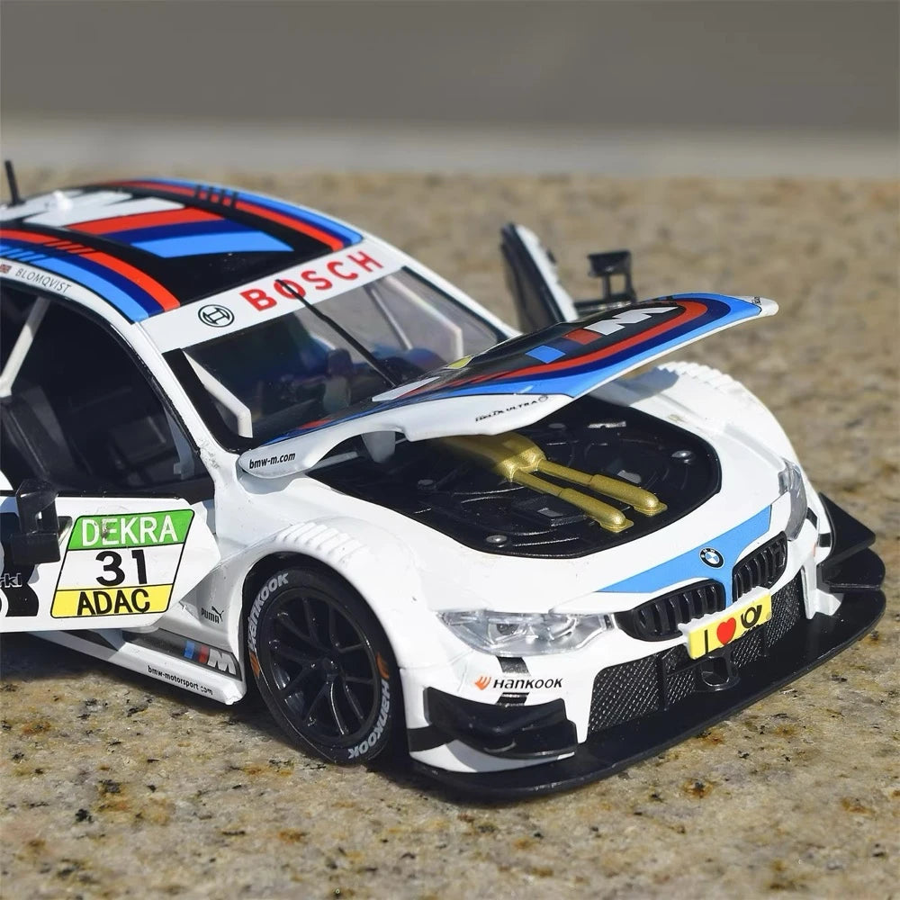 [TOY] 1:24 BMW 2014 F82 M4 DTM #31 Model Car Die-Cast