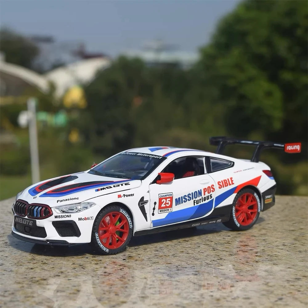 [TOY] 1:24 BMW 2017 G15 M8 GTE #25 Model Car Die-Cast