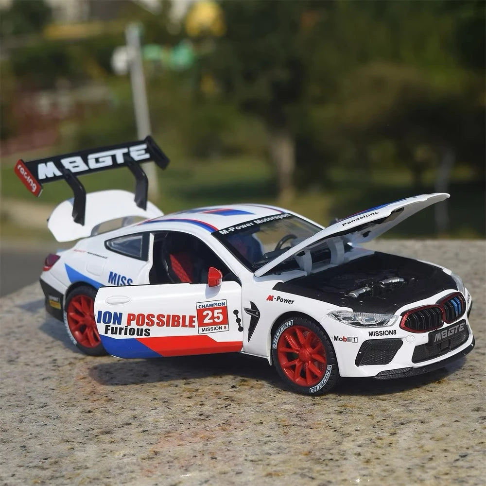 [TOY] 1:24 BMW 2017 G15 M8 GTE #25 Model Car Die-Cast