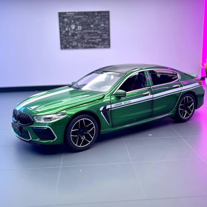 [TOY] 1:24 BMW 2019 F9X MANHART MH8 800 Green Model Car Die-Cast