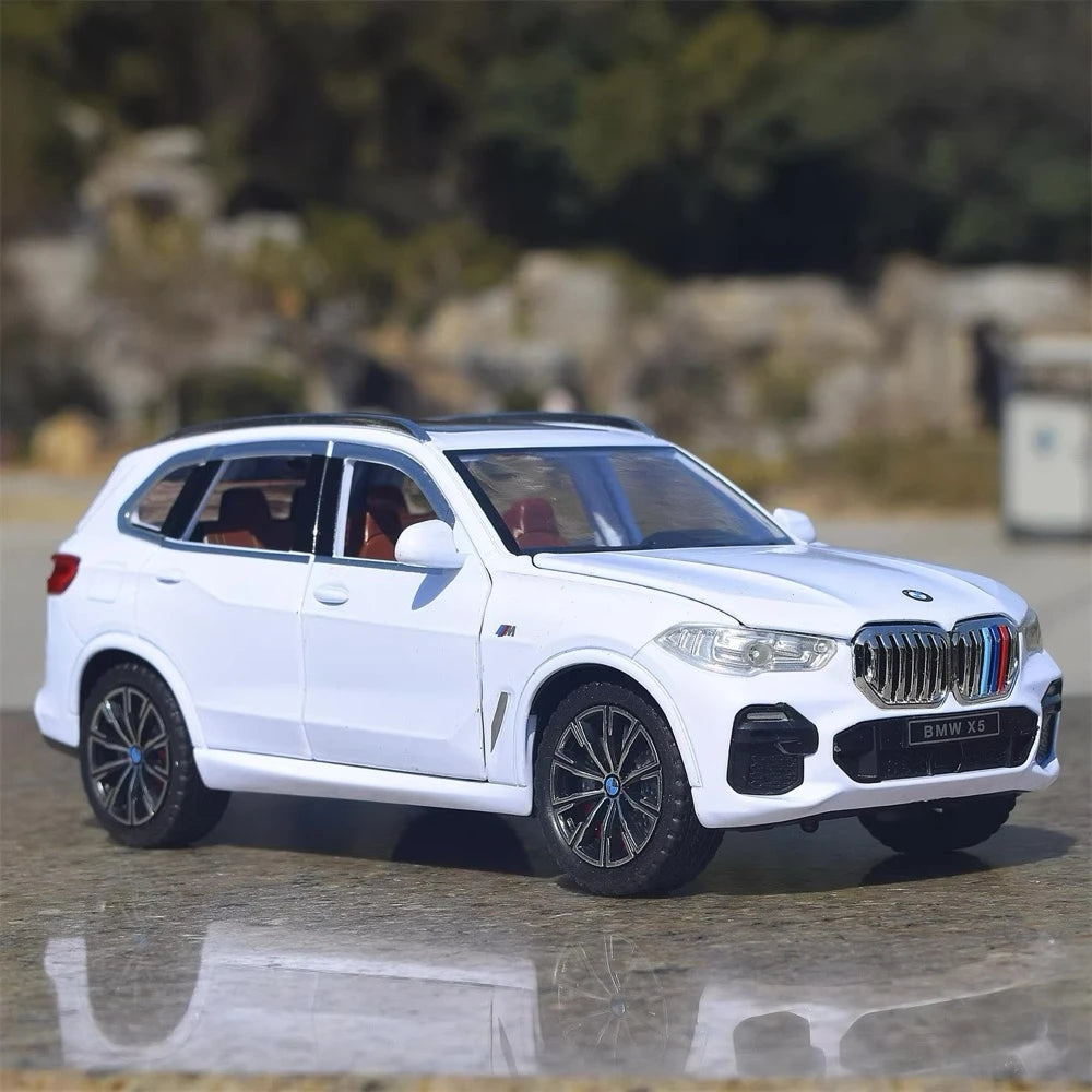 [TOY] 1:24 BMW 2019 G05 X5 M Sport White Model Car Die-Cast