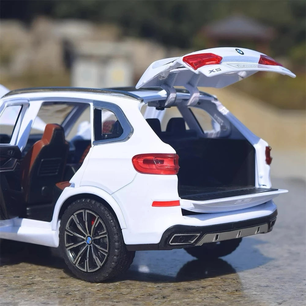 [TOY] 1:24 BMW 2019 G05 X5 M Sport White Model Car Die-Cast