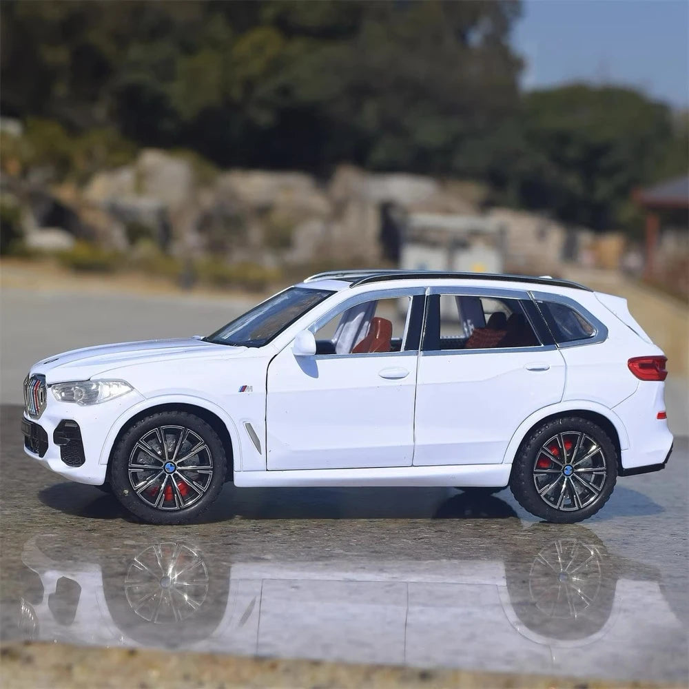 [TOY] 1:24 BMW 2019 G05 X5 M Sport White Model Car Die-Cast