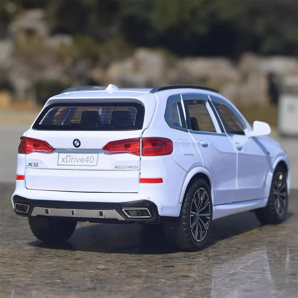 [TOY] 1:24 BMW 2019 G05 X5 M Sport White Model Car Die-Cast