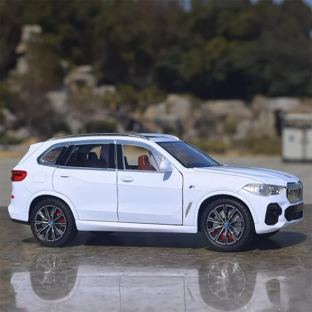 [TOY] 1:24 BMW 2019 G05 X5 M Sport White Model Car Die-Cast