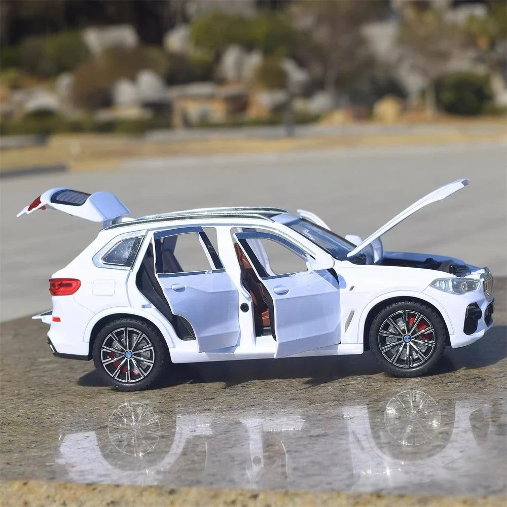 [TOY] 1:24 BMW 2019 G05 X5 M Sport White Model Car Die-Cast