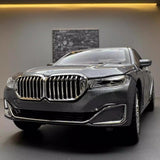 [TOY] 1:24 BMW 2019 G12 760Li grå modellbil Die-Cast