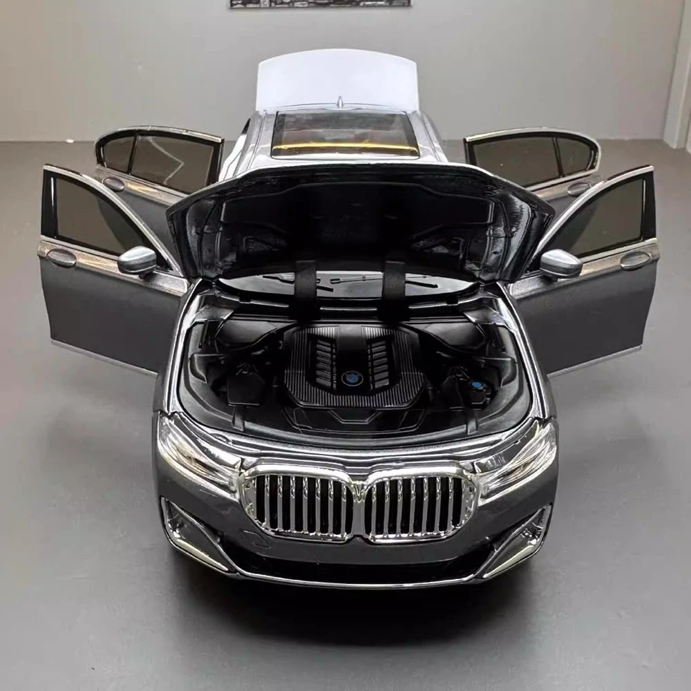 [TOY] 1:24 BMW 2019 G12 760Li Gray Model Car Die-Cast
