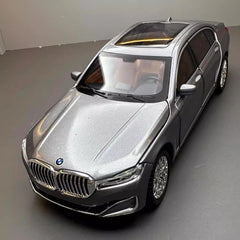 [TOY] 1:24 BMW 2019 G12 760Li Gray Model Car Die-Cast