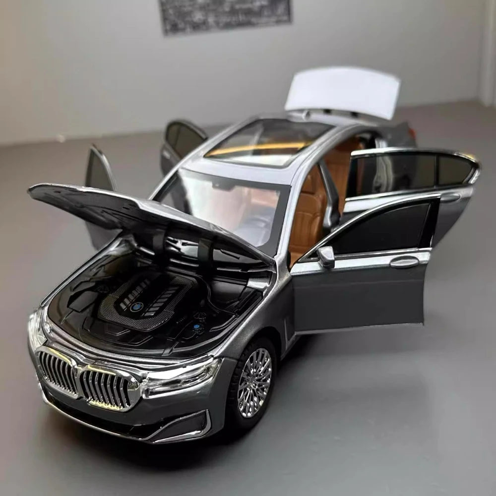 [TOY] 1:24 BMW 2019 G12 760Li grå modellbil Die-Cast