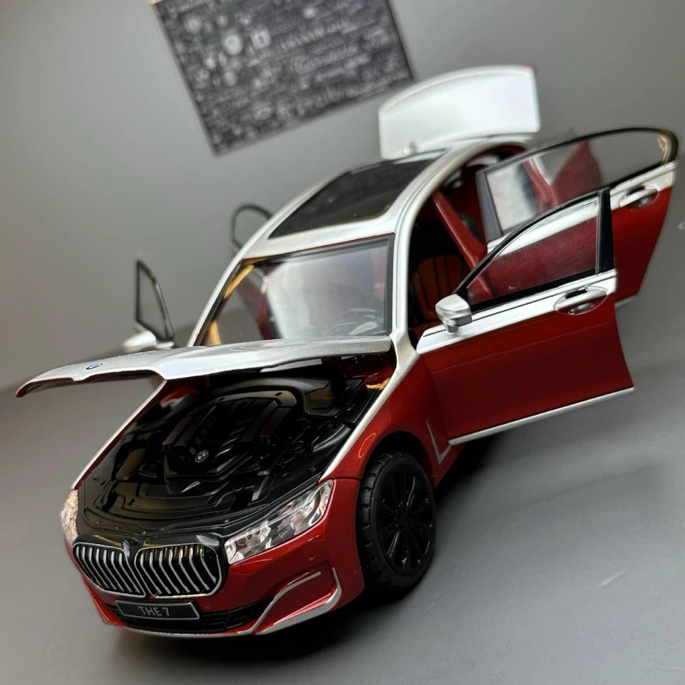 [TOY] 1:24 BMW 2019 G12 760Li Red Model Car Die-Cast