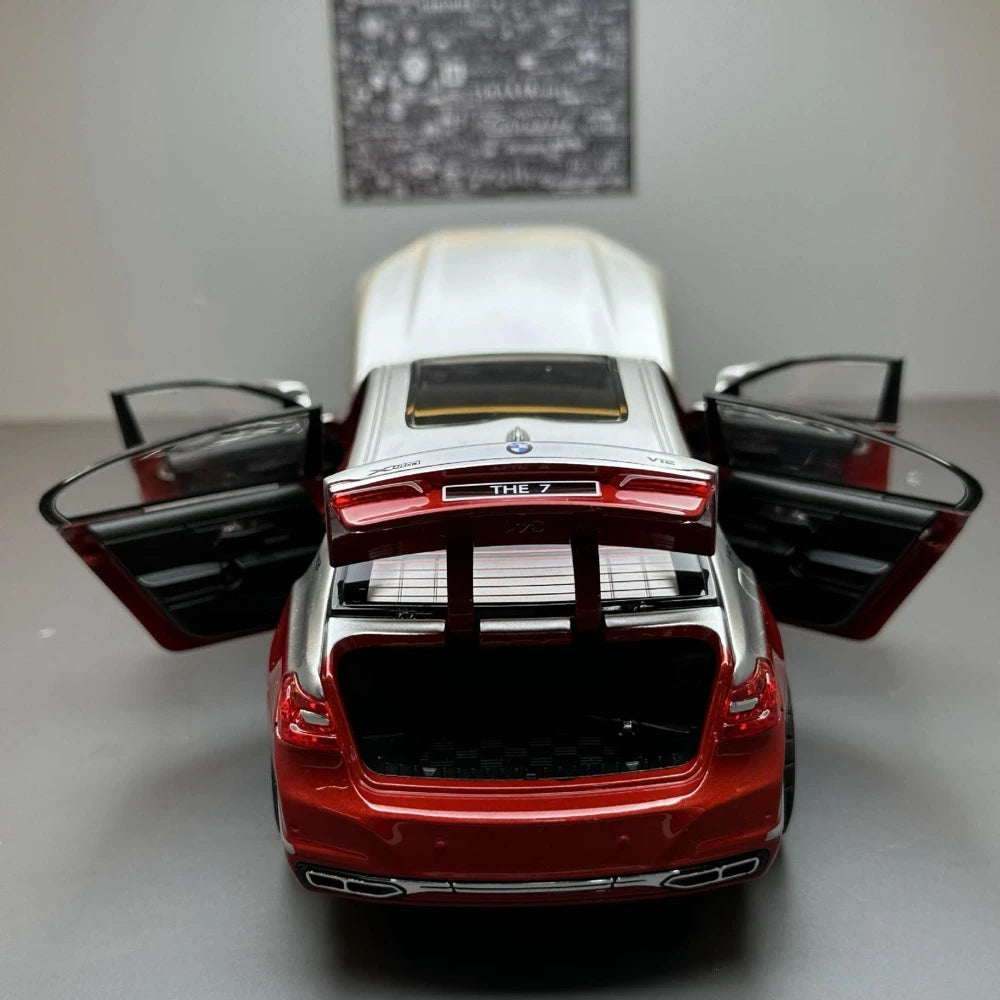 [TOY] 1:24 BMW 2019 G12 760Li Red Model Car Die-Cast