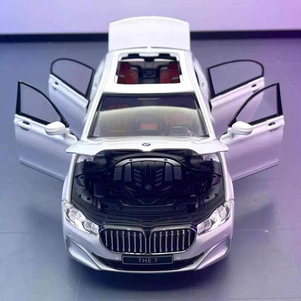 [TOY] 1:24 BMW 2019 G12 760Li White Model Car Die-Cast
