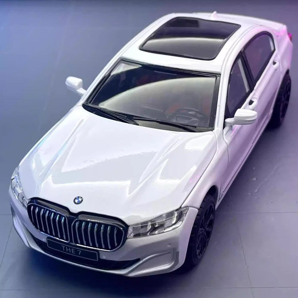 [TOY] 1:24 BMW 2019 G12 760Li White Model Car Die-Cast