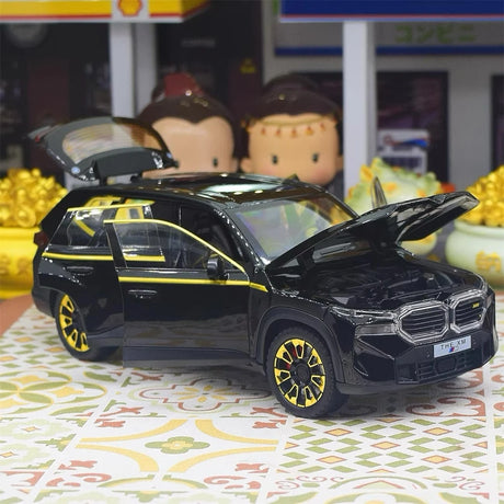 [TOY] 1:24 BMW 2022 G09 XM nero modellino di auto Die-Cast