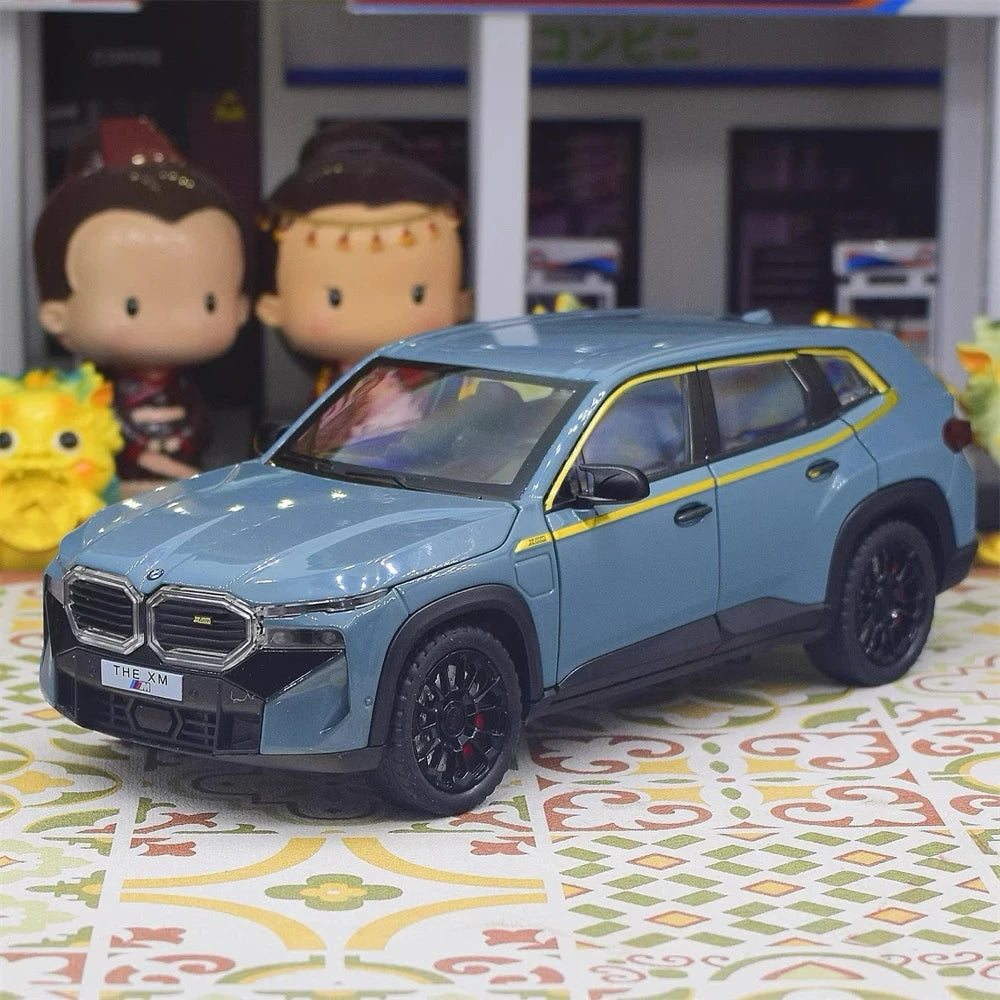 [TOY] 1:24 BMW 2022 G09 XM グレー モデルカー Die-Cast