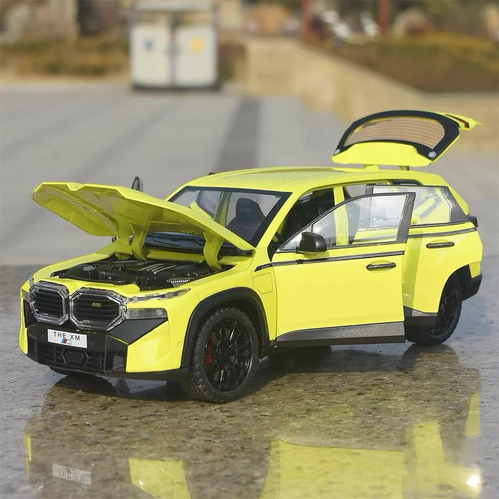 [TOY] 1:24 BMW 2022 G09 XM Green Model Car Die-Cast