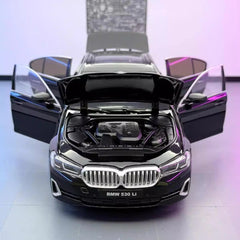 [TOY] 1:24 BMW 2023 G38 530 Li ブラック モデルカー Die-Cast