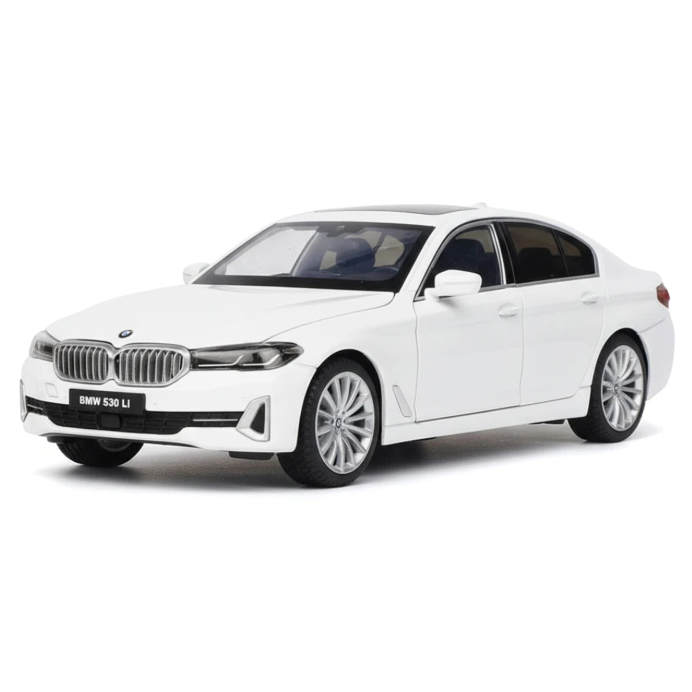 [TOY] 1:24 BMW 2023 G38 530 Li White Model Car Die-Cast