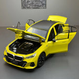 [TOY] 1:24 BMW 2024 G68 530Li M Sport LWB Yellow Model Car Die-Cast