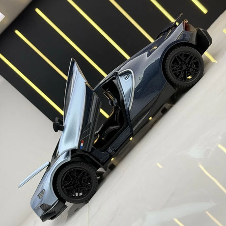 [TOY] 1:24 Bugatti 2024 Tourbillon Ice Blue Model Car Die-Cast