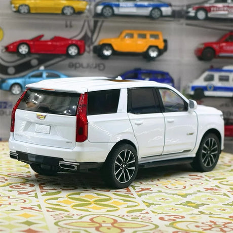 [TOY] 1:24 Cadillac 2021 Escalade wit modelauto Die-Cast