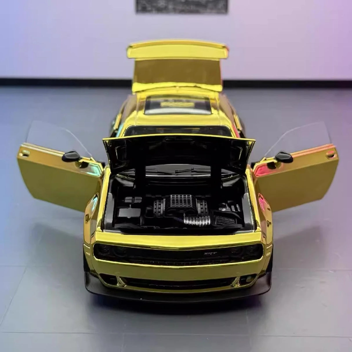 [TOY] 1:24 Dodge 2018 Challenger SRT Hellcat ゴールド モデルカー Die-Cast