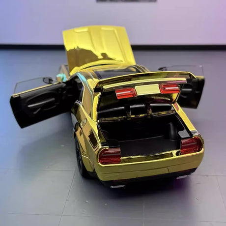 Dodge 2018 Challenger SRT Hellcat ذهبي 1:24 – نموذج عرض معدني مصبوب