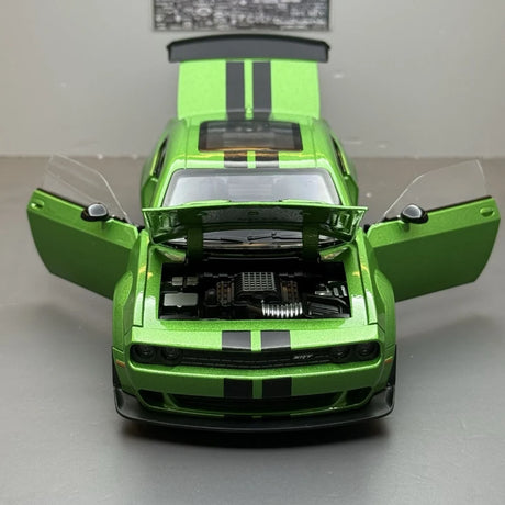 Dodge 2018 تشالنجر SRT هيلكات جرين 1:24 – نموذج عرض معدني مصبوب.