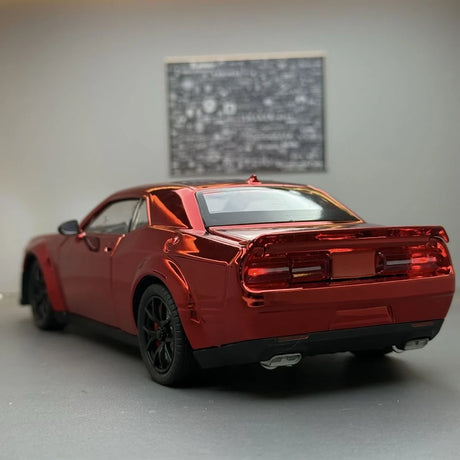 Dodge 2018 تشالنجر SRT هيلكات ميتاليك ريد 1:24 – نموذج عرض معدني مصبوب، مصبوب.