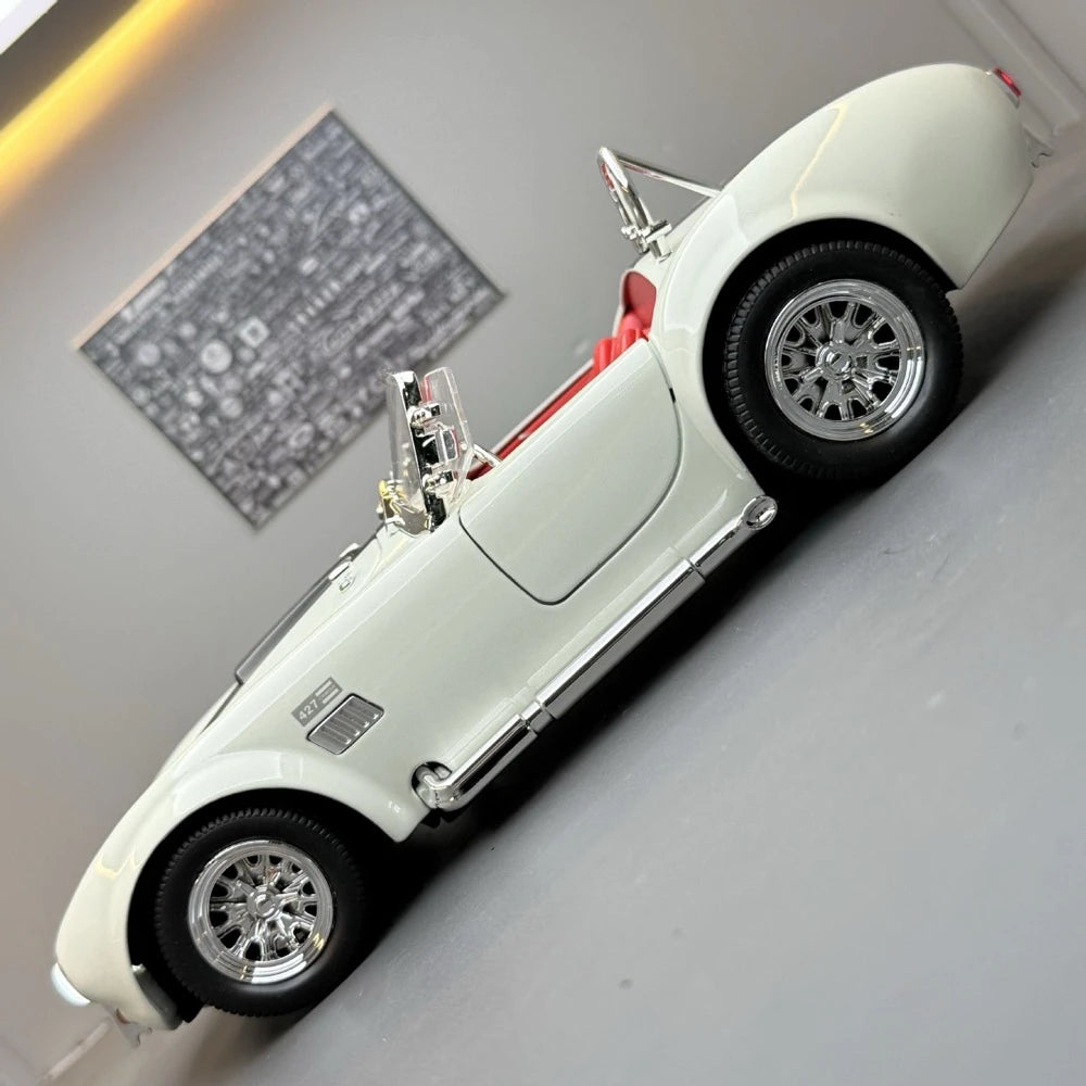 [TOY] 1:24 Ford 1965 Shelby Cobra 427 White Model Car Die-Cast