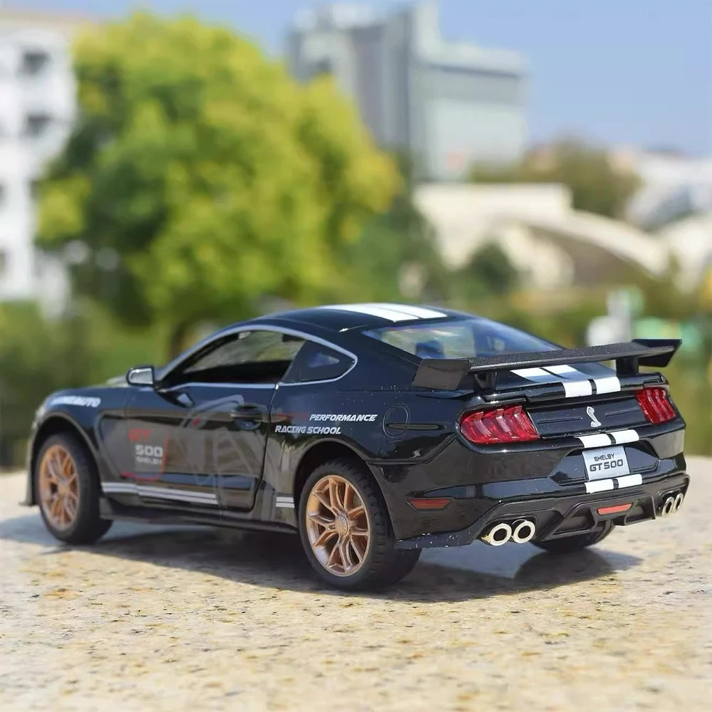 [TOY] 1:24 Ford 2020 Shelby GT500 noir voiture miniature Die-Cast