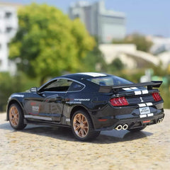 [TOY] 1:24 Ford 2020 Shelby GT500 noir voiture miniature Die-Cast
