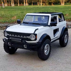 [TOY] 1:24 Ford 2021 Bronco White Model Car Die-Cast