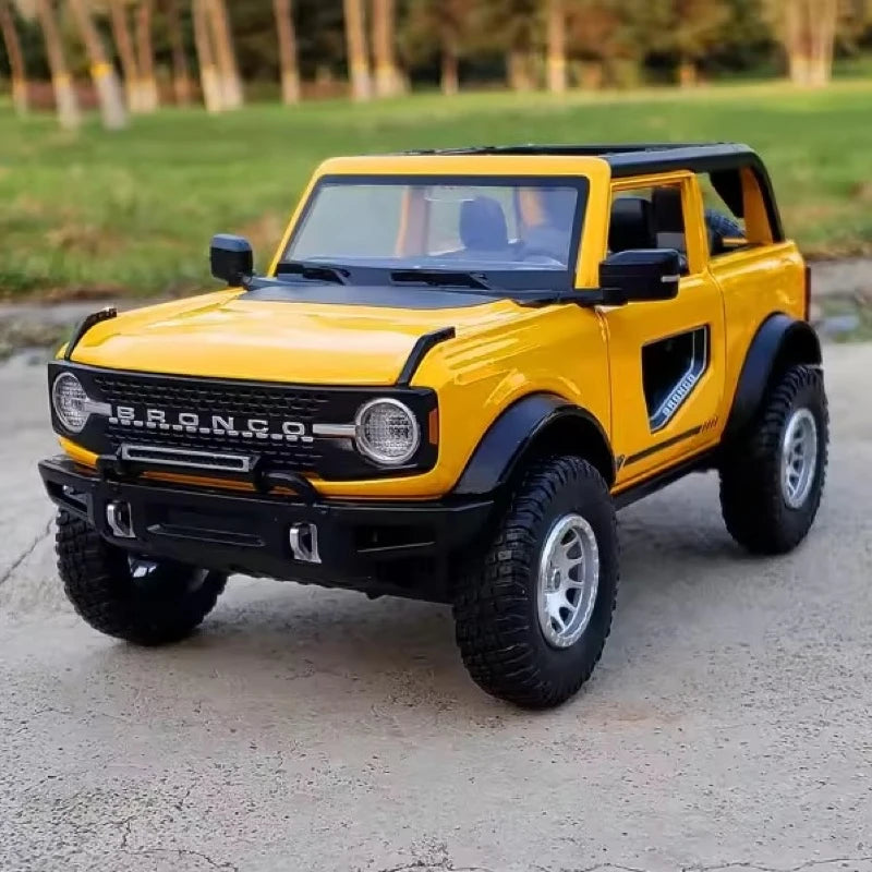 [TOY] 1:24 Ford 2021 Bronco Yellow Model Car Die-Cast