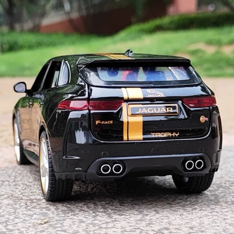 [TOY] 1:24 Jaguar 2016 F-PACE Black Model Car Die-Cast